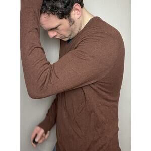 Pumpkin Brown Goodfellow V-Neck Sweater from Target Collegiate Large Used